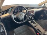 Volkswagen Passat 2019 Valkoinen