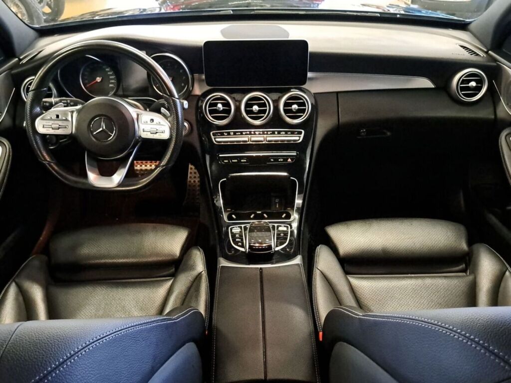 Mercedes-Benz C 2019 Musta