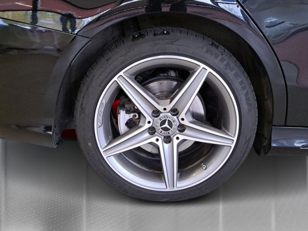 Mercedes-Benz C 2019 Musta