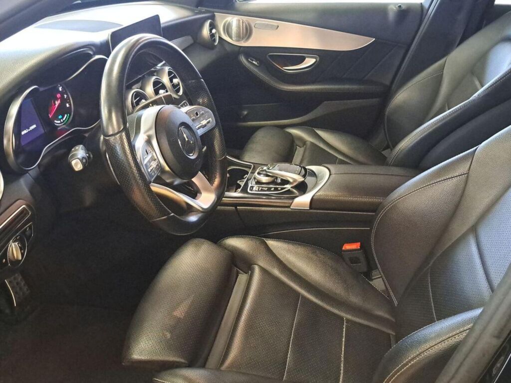 Mercedes-Benz C 2019 Musta