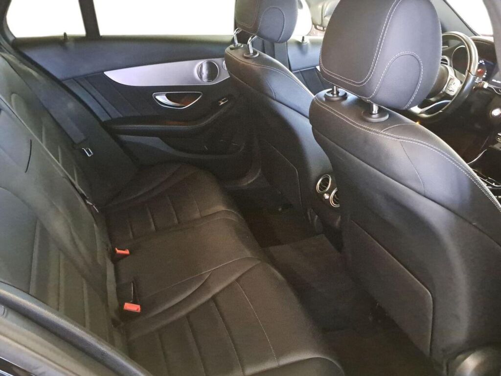 Mercedes-Benz C 2019 Musta