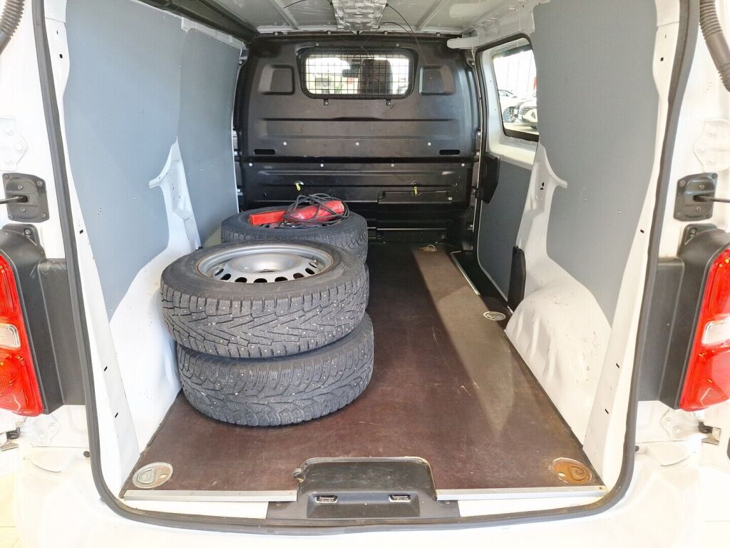 Opel Vivaro 2020 Valkoinen