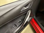 Opel Astra 2020 Punainen