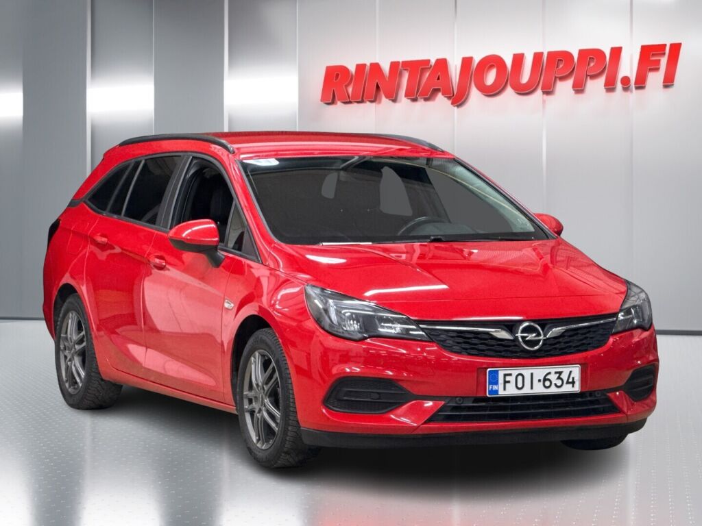 Opel Astra 2020 Punainen