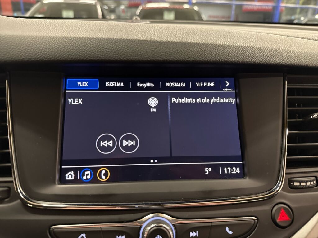 Opel Astra 2020 Punainen