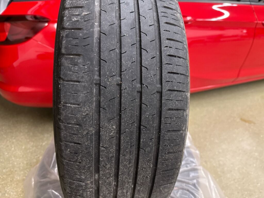 Opel Astra 2020 Punainen