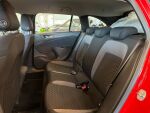 Opel Astra 2020 Punainen