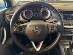 Opel Astra 2020 Punainen