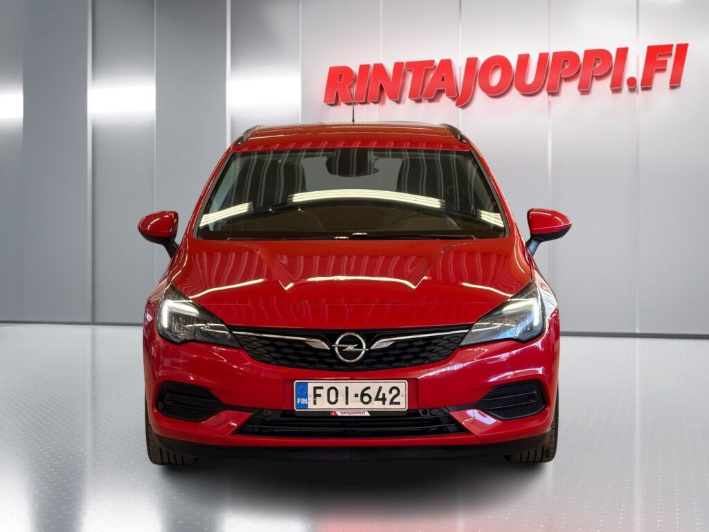 Opel Astra 2020 Punainen