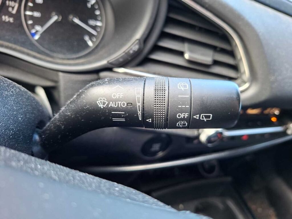 Mazda CX-30 2020 Musta