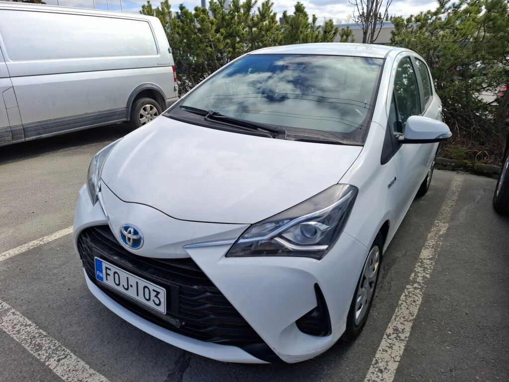 Toyota Yaris 2020 Valkoinen