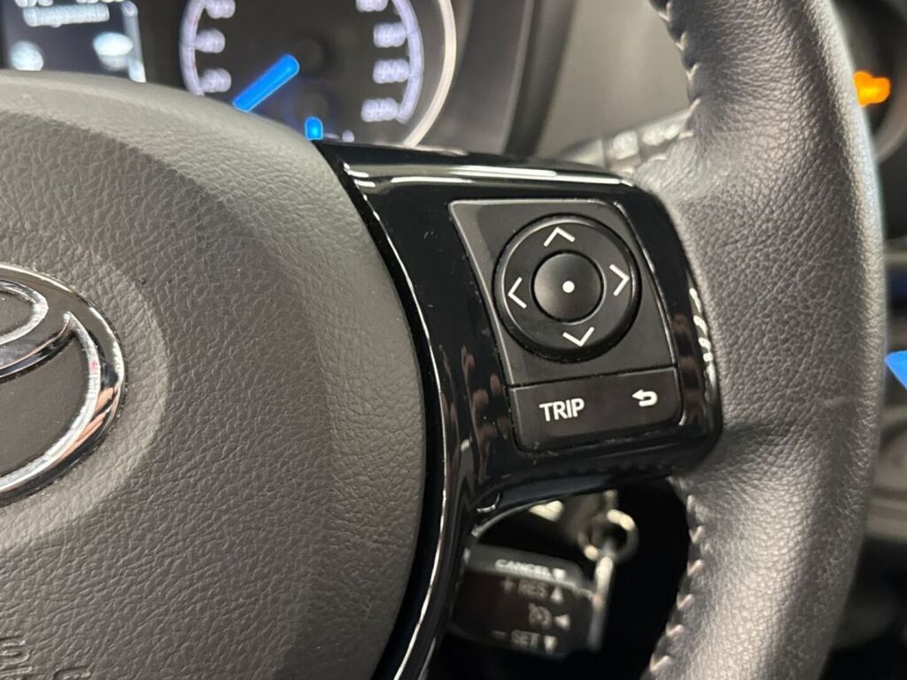 Toyota Yaris 2020 Valkoinen