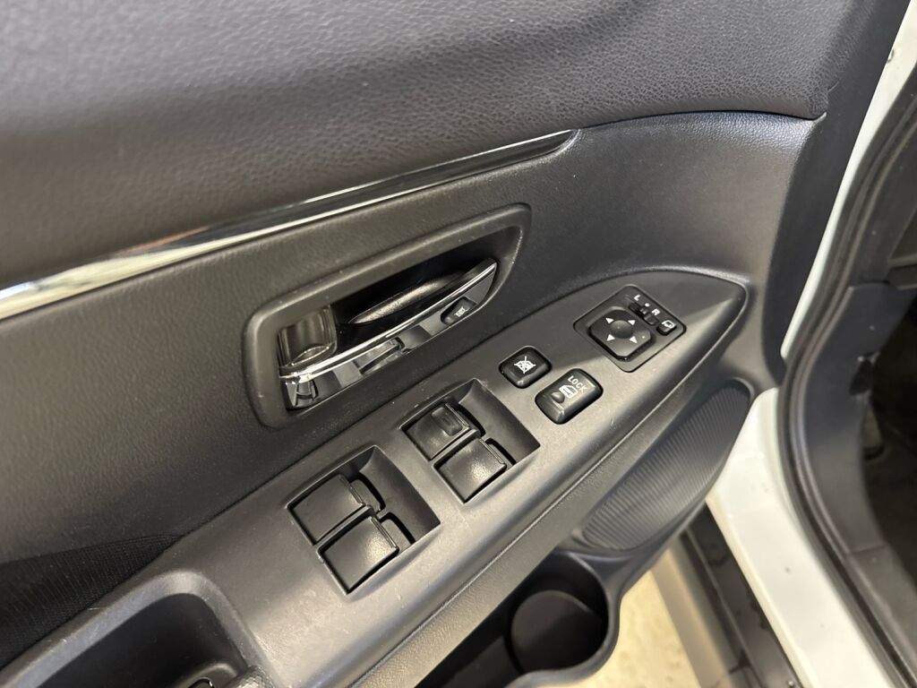 Mitsubishi ASX 2020 Valkoinen