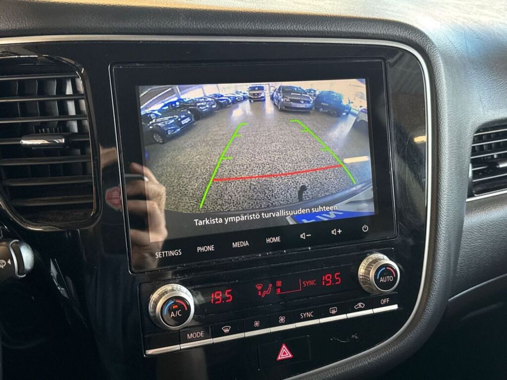 Mitsubishi Outlander PHEV 2021 Harmaa