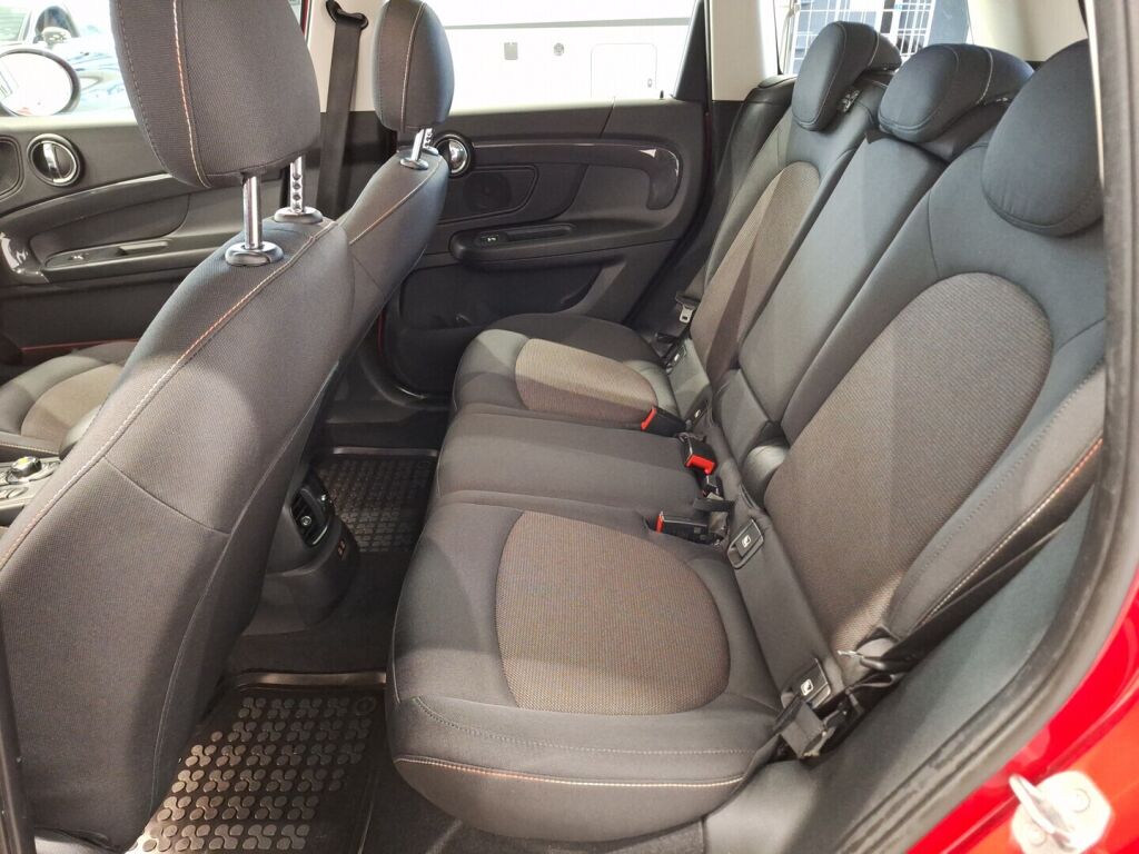 Mini Countryman 2020 Punainen