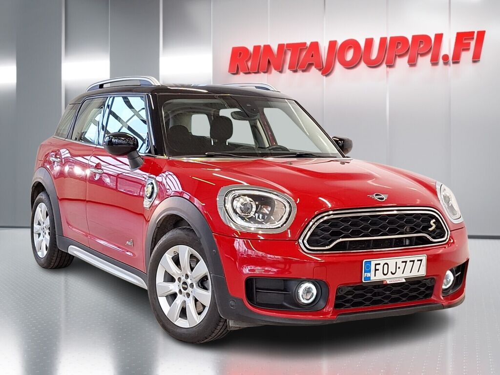 Mini Countryman 2020 Punainen