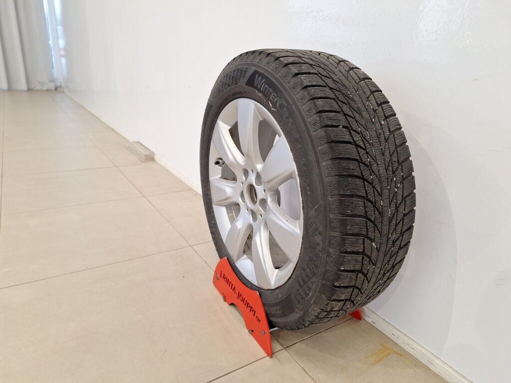 Mini Countryman 2020 Punainen