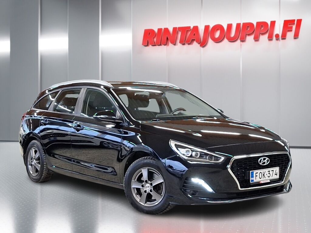Hyundai i30 Wagon 2020 Musta