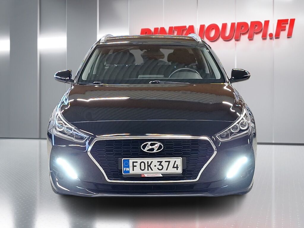 Hyundai i30 Wagon 2020 Musta