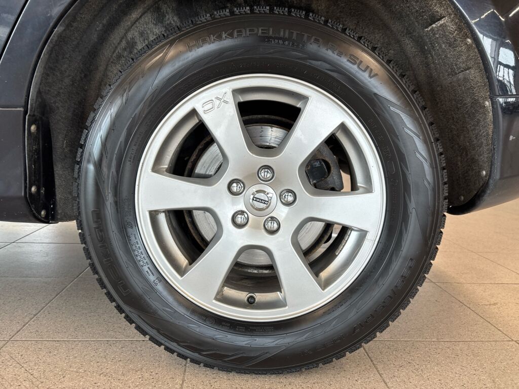 Volvo XC60 2013 Musta