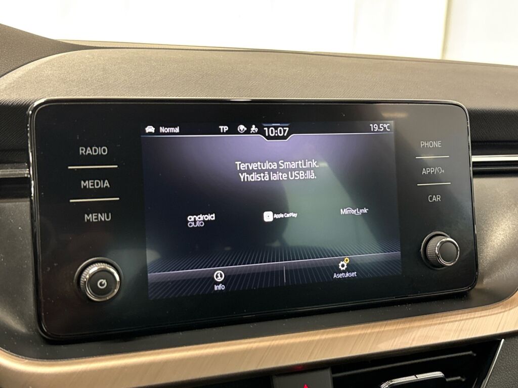 Skoda Scala 2020 Harmaa