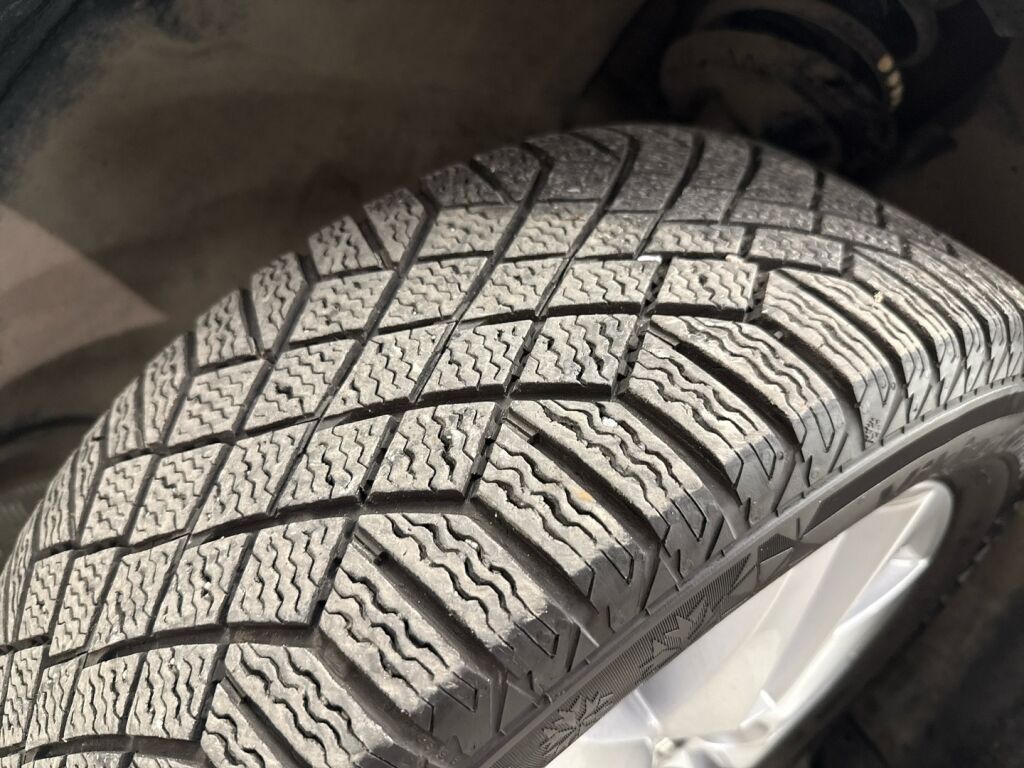 Skoda Scala 2020 Harmaa