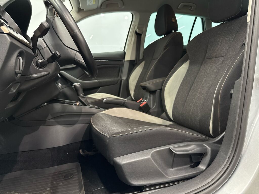 Skoda Scala 2020 Harmaa