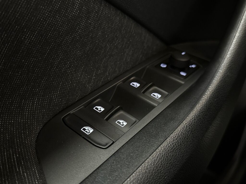 Skoda Scala 2020 Harmaa