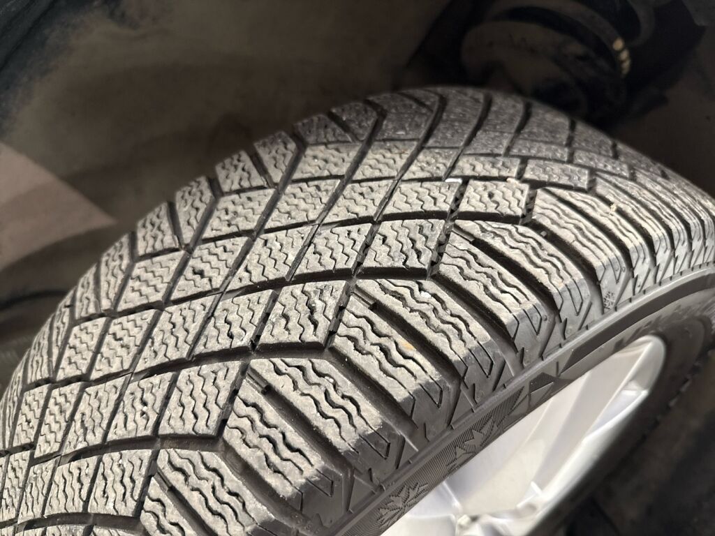 Skoda Scala 2020 Harmaa