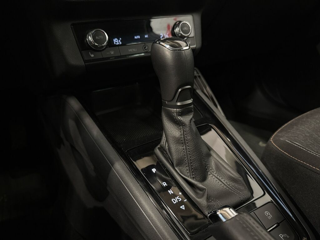 Skoda Scala 2020 Harmaa