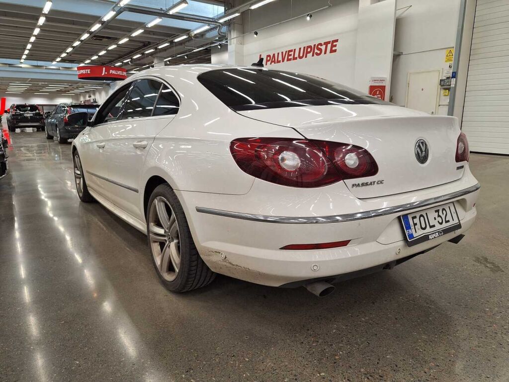 Volkswagen Passat CC 2011 Valkoinen