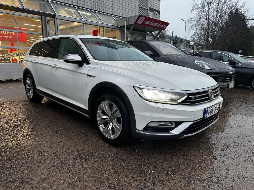 Volkswagen Passat 2017 Valkoinen