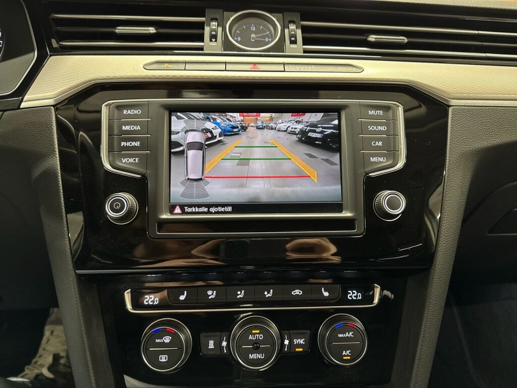 Volkswagen Passat 2017 Valkoinen