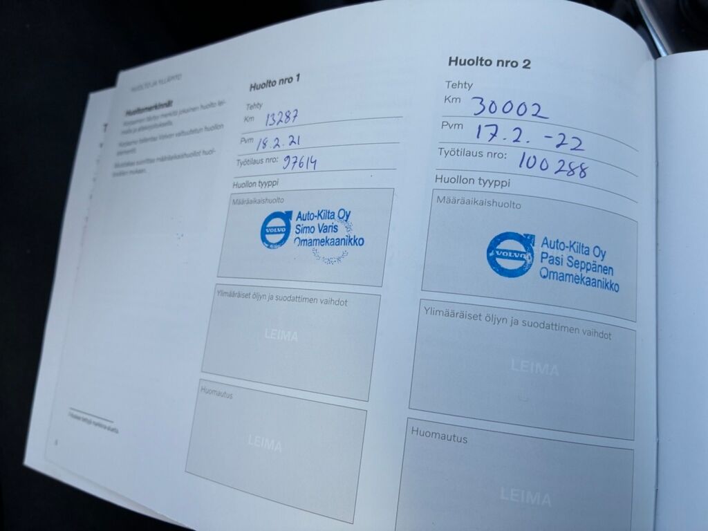 Volvo XC60 2020 Musta