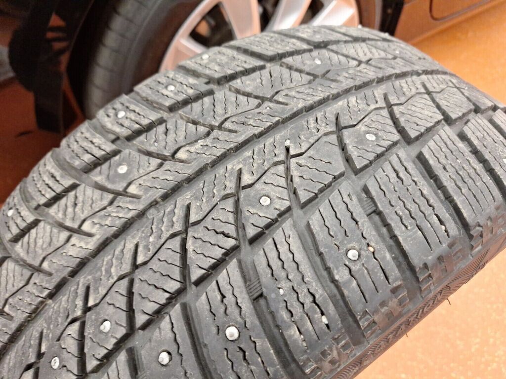 Volvo V90 2016 Musta