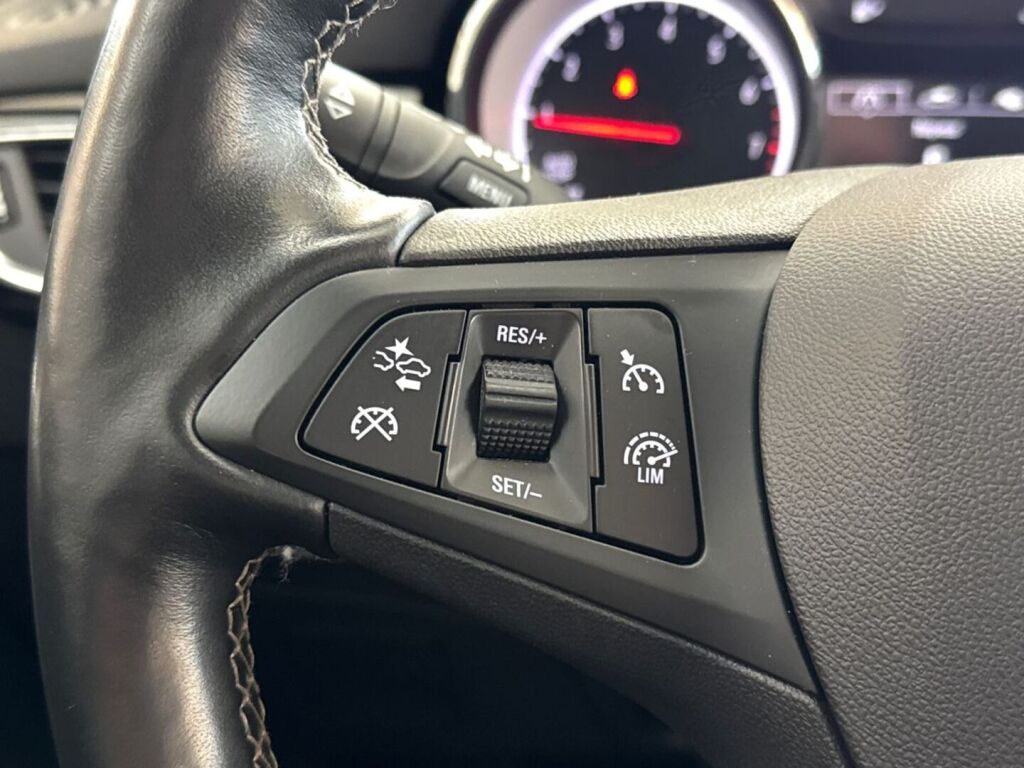 Opel Astra 2020 Harmaa