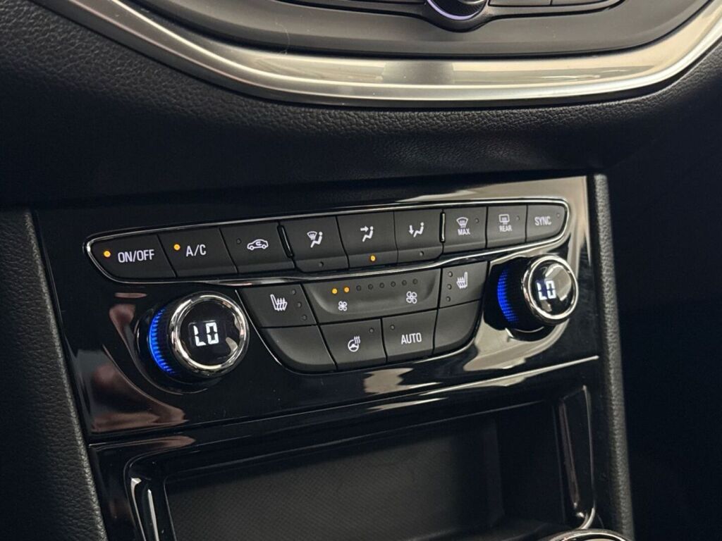 Opel Astra 2020 Harmaa