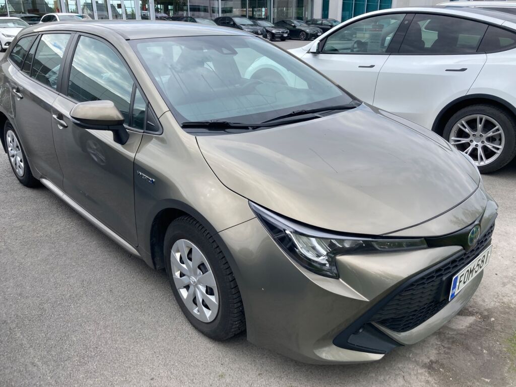 Toyota Corolla 2020 Metallinhohto Ruskea (beige)
