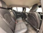 Volvo XC40 2020 Punainen