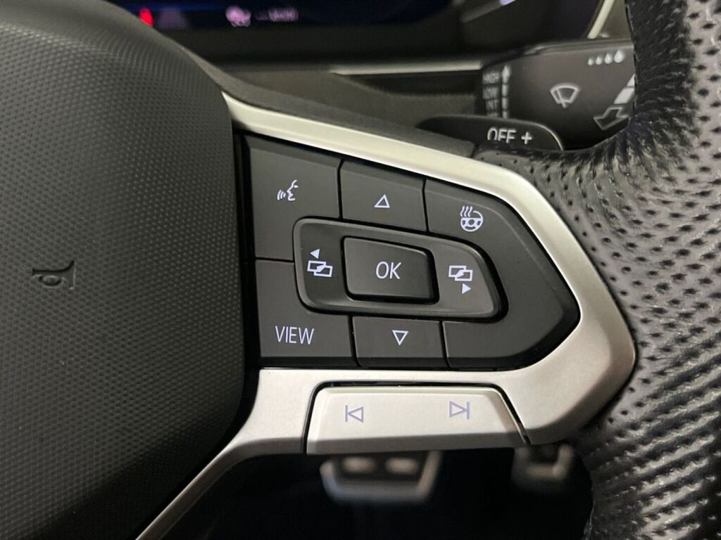 Volkswagen Passat 2021 Hopea
