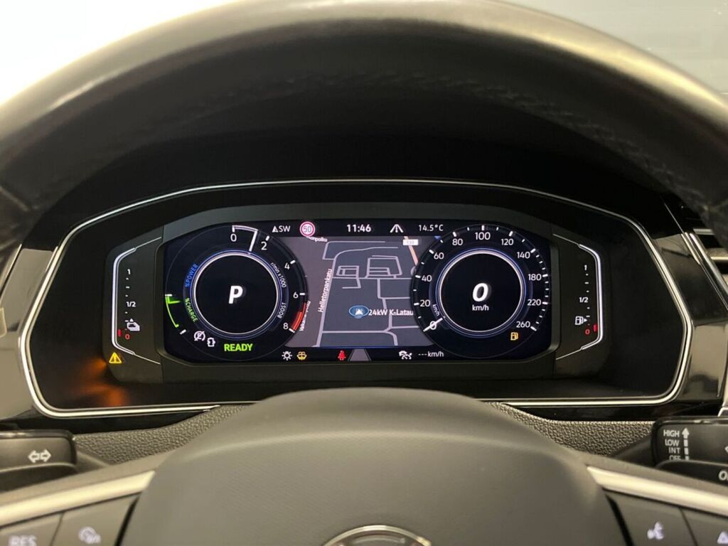 Volkswagen Passat 2021 Hopea