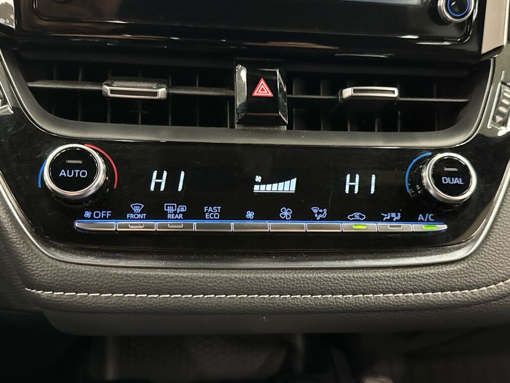 Suzuki Swace 2021 Valkoinen