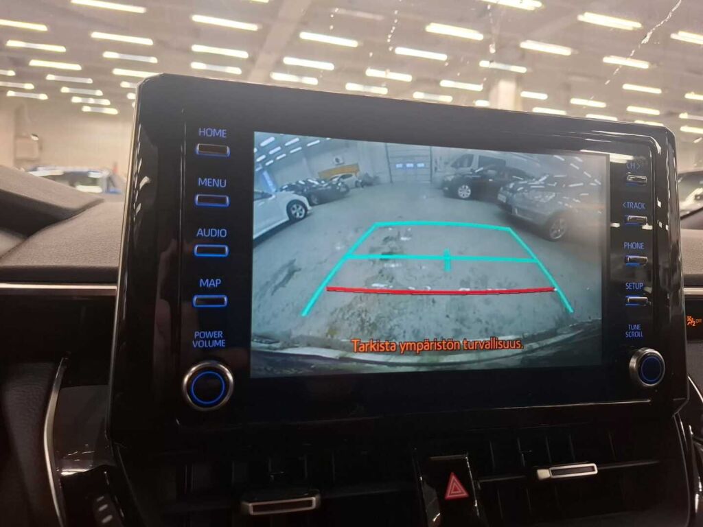 Suzuki Swace 2021 Valkoinen