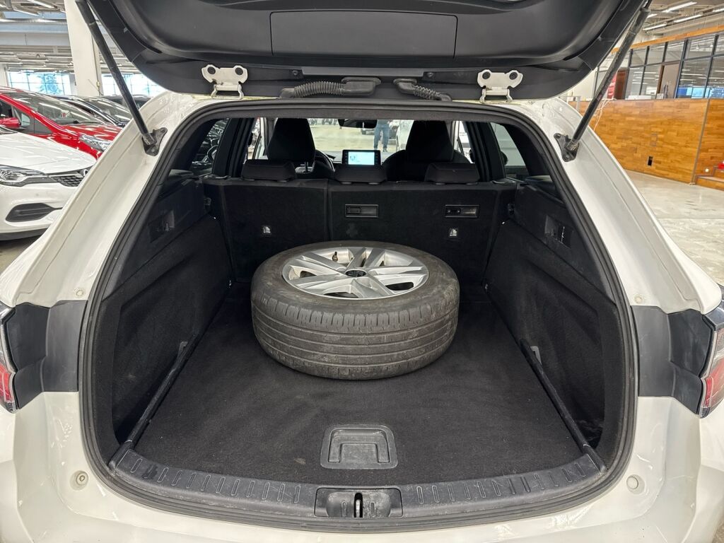 Suzuki Swace 2021 Valkoinen