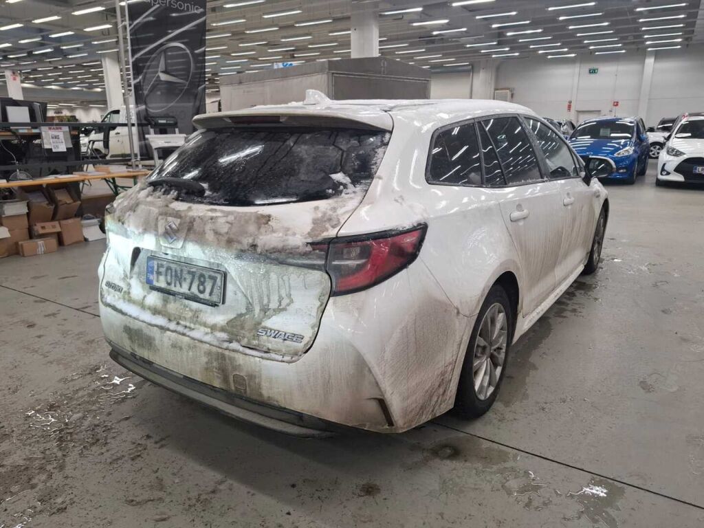 Suzuki Swace 2021 Valkoinen