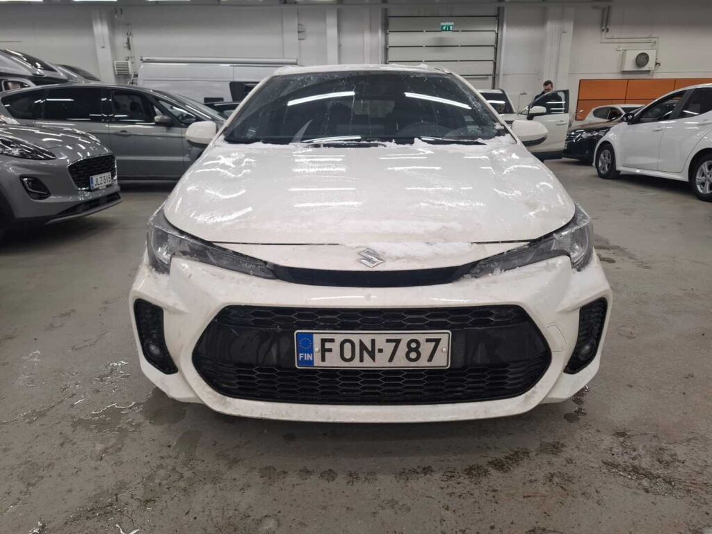 Suzuki Swace 2021 Valkoinen