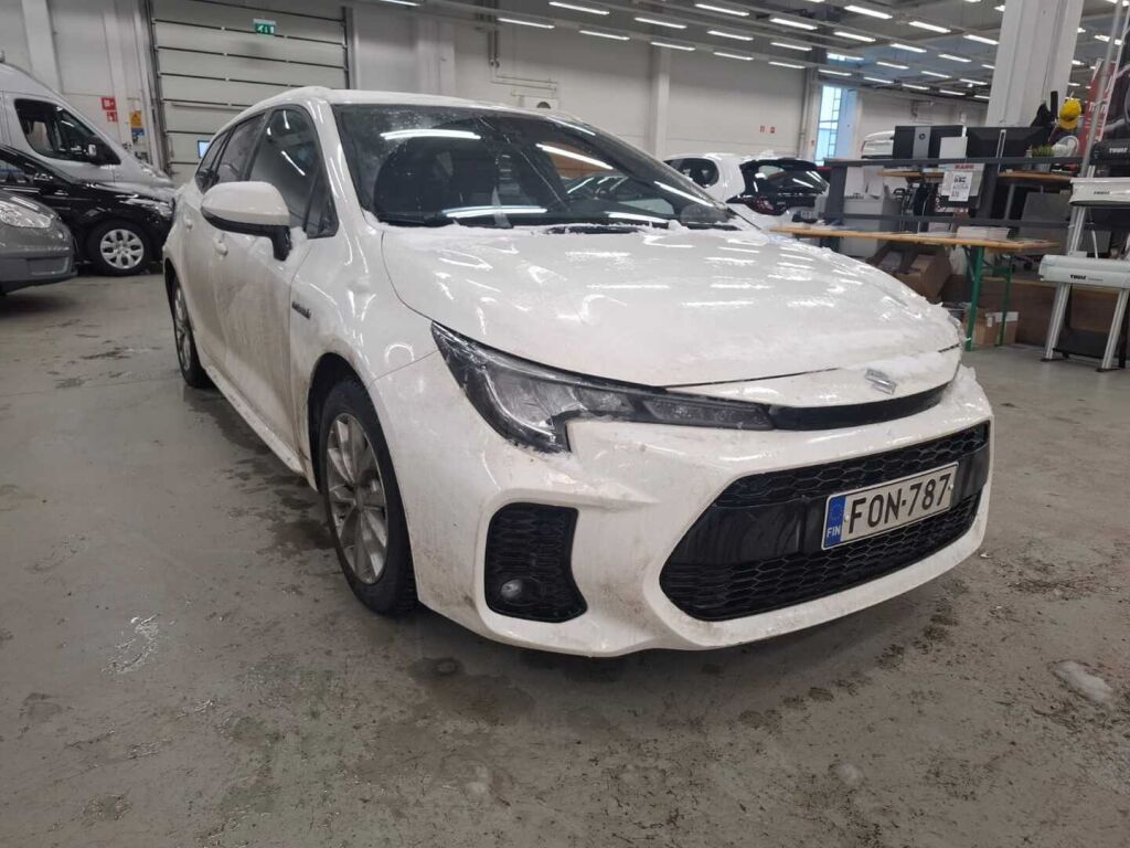 Suzuki Swace 2021 Valkoinen