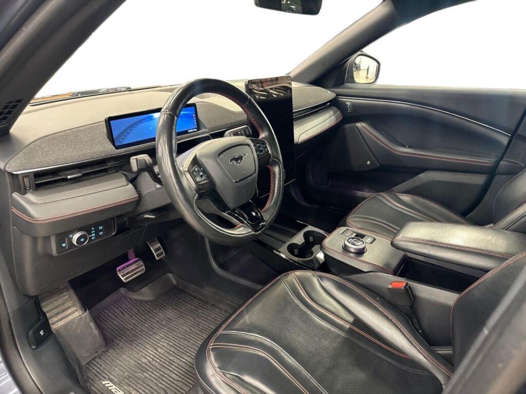 Ford Mustang Mach-E 2021 Sininen