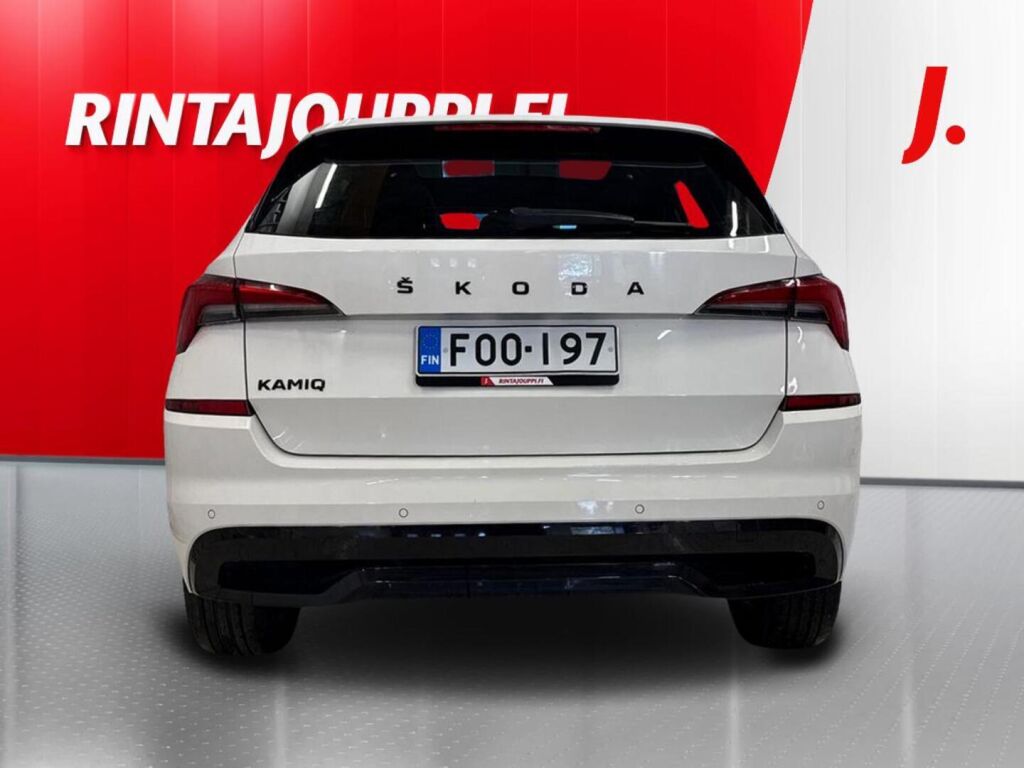 Skoda Kamiq 2021 Valkoinen