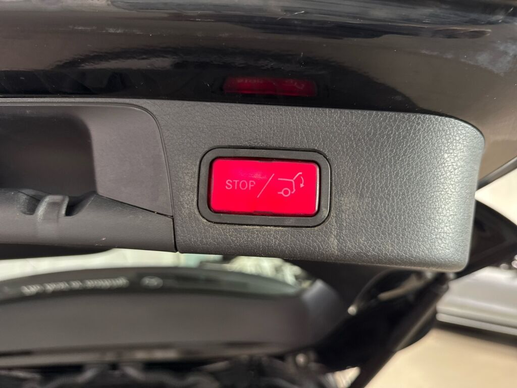 Mercedes-Benz GLB 2021 Musta